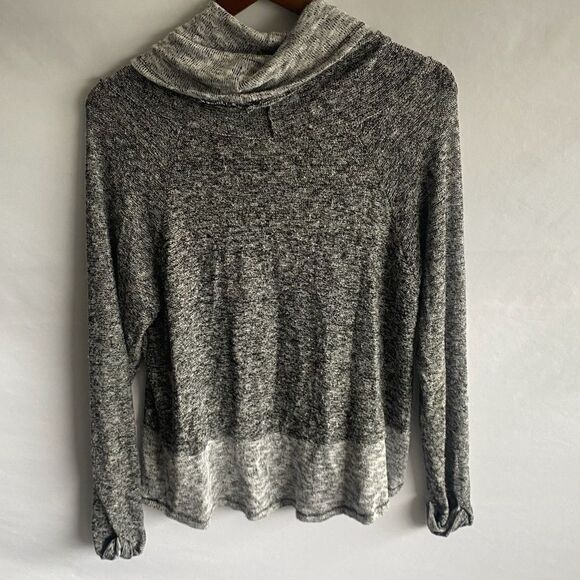 Women's Alya Grey Cowlneck Sweater - Picture 7 of 14